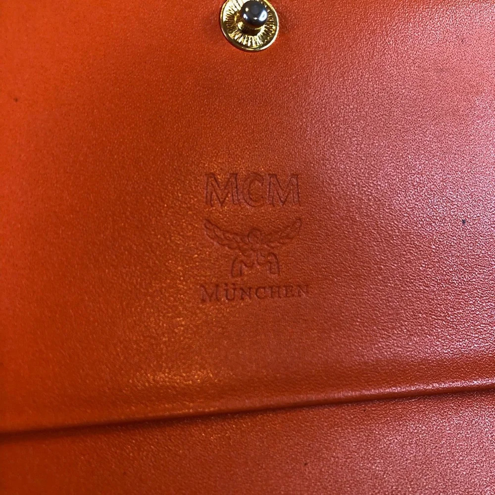 MCM Wallet - Picture 14 of 16